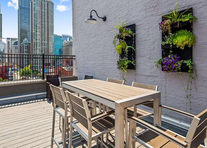 Western Downtown-river North Hotel 3*