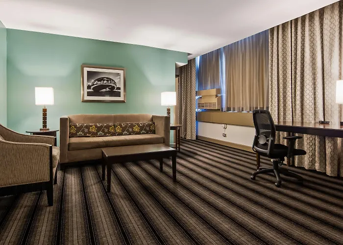 Hotel Western Downtown-river North