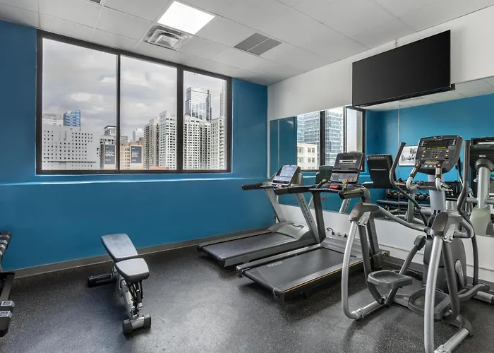 Western Downtown-river North Hotel 3*