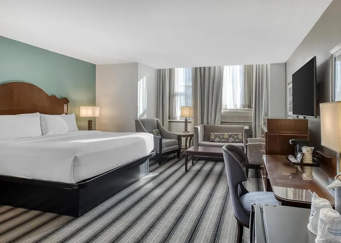 Western Downtown-river North 3* Chicago