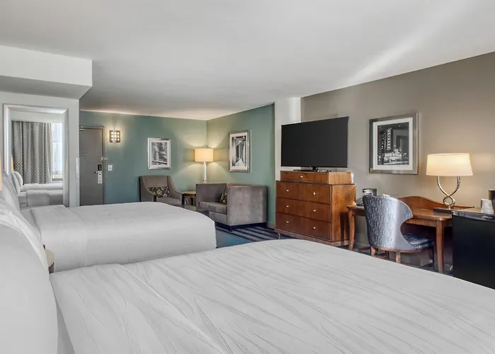 Western Downtown-river North Hotel 3*