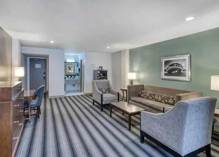 Western Downtown-river North 3* Chicago