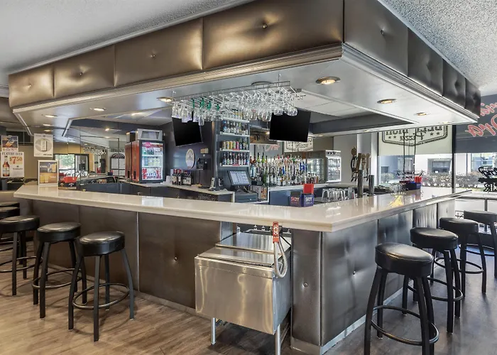 Western Downtown-river North Hotel 3*